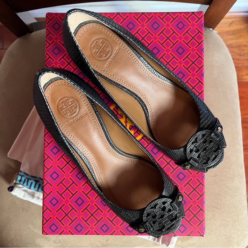 Tory Burch Mini miller open Toe wedges black